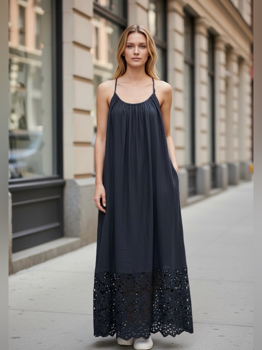 NWOT T.E. by Tracy Evans Black Maxi Dress Size M  Eyelet Hem Navy Pockets